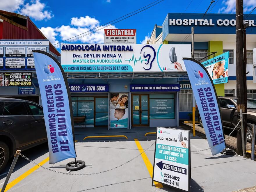 Fachada del Centro Auditivo Audióloga Deylin Mena V. en Ciudad Quesada